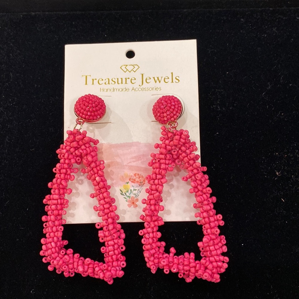 Treasure Jewels Beaded Triangle